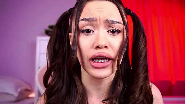 Chat XXX en directo de MistyReeds