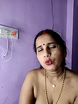 reemacouple007 在線直播表演