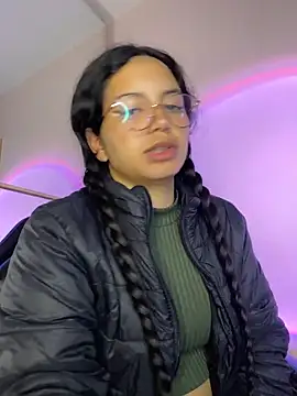 Rosita_forever_'s Live XXX Chat