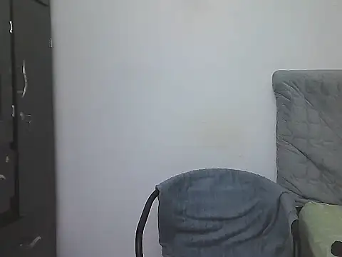 AlphaLatinoBear 网络视讯表演