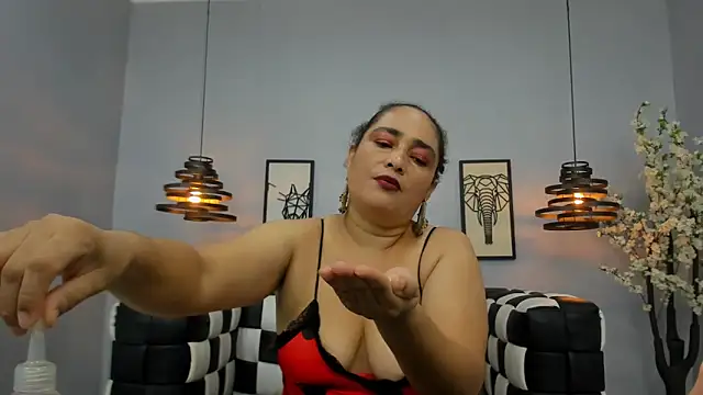 Bianca_Millf's Live XXX Chat