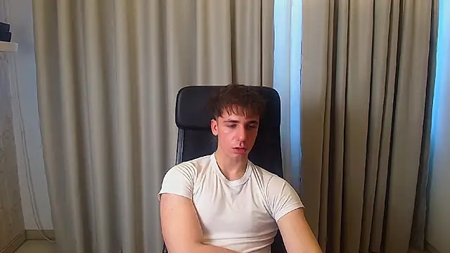 KellenWest 在線直播表演