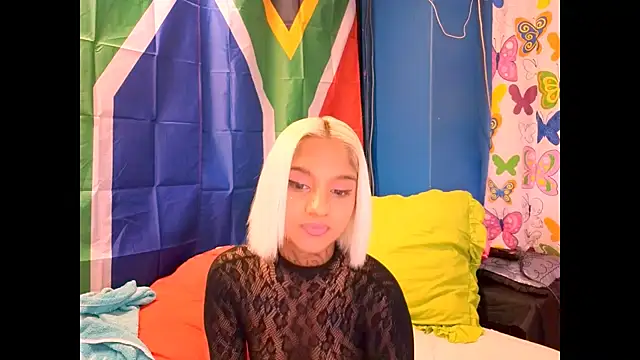 Czat XXX na żywo – indiansumaya29