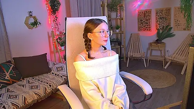 ElliFrankenweenie's Live XXX Chat