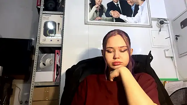 NeelyDalonzo's Live XXX Chat