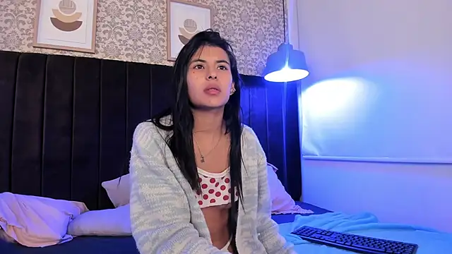 Czat XXX na żywo – Violettaa_Stone