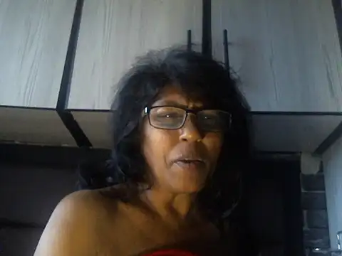 MsAttitudeのライブXXXチャット