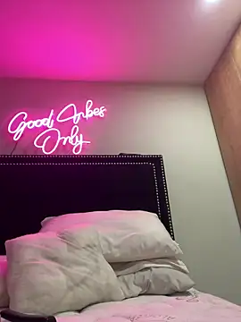 Chatroom XXX en direct de sexyyykloee