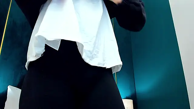 AprilWong 现场XXX聊天