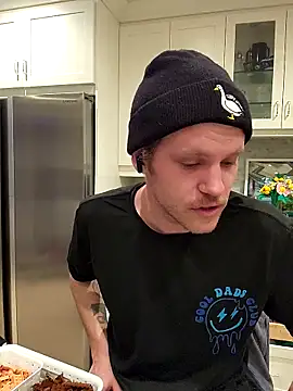 Soxxxy: διαδικτυακό σόου στην κάμερα