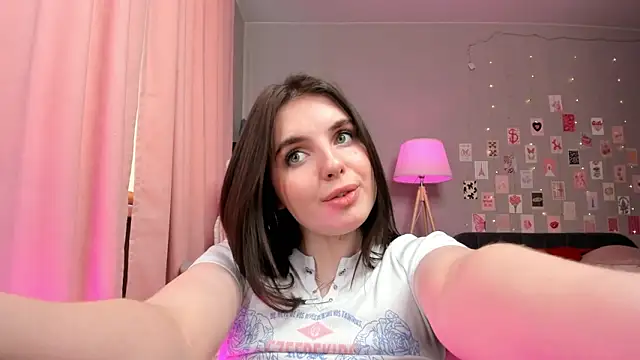 Chatroom XXX en direct de Jenny_Lebelle