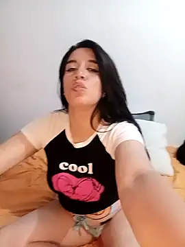 Gaby_milf01's Live XXX Chat