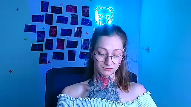 Esmi_Winter Live XXX-chat