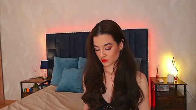 LucyDeLuca 웹캠 쇼