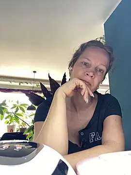 AnnikaRose's Live XXX Chat