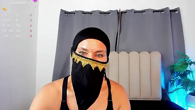 Latifa_ali live XXX chat