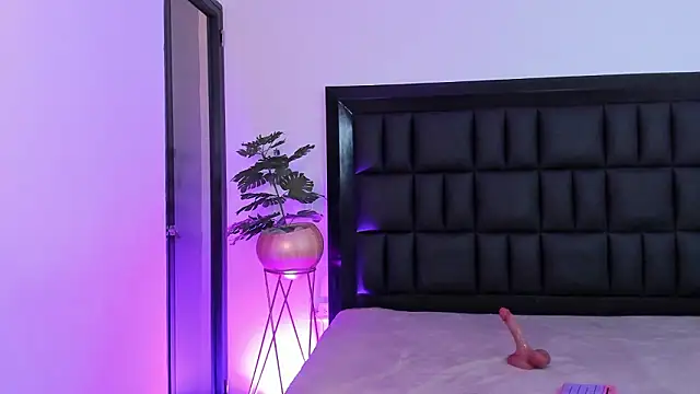 mia_roosee1 live XXX chat