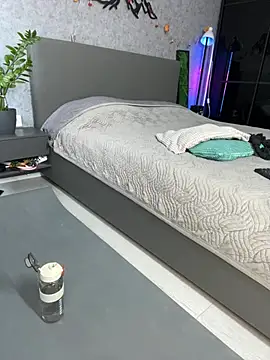 _CurlySue_'s Live XXX Chat