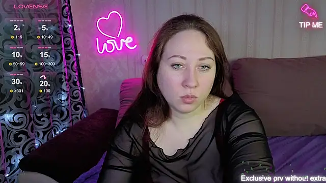 XXX chat uživo modela KellyCrystall