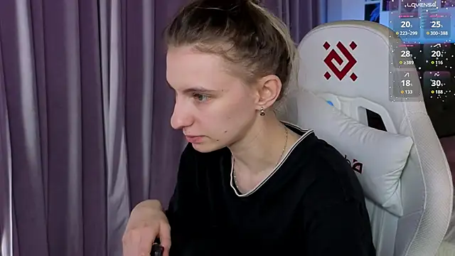 kaleriyaa_ live XXX chat