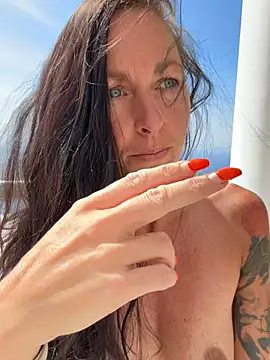 Mel-Mia's Webcam Show