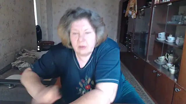 XXX chat uživo modela HotLusi