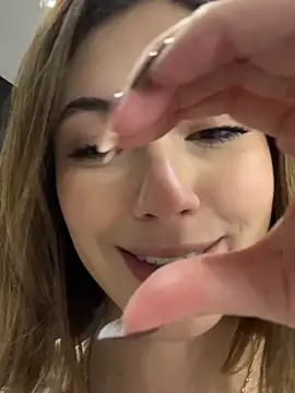 XXX chat uživo modela baby_sammyy