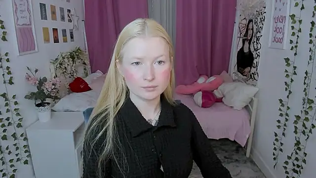 Laly_Peach – Naživo XXX chat