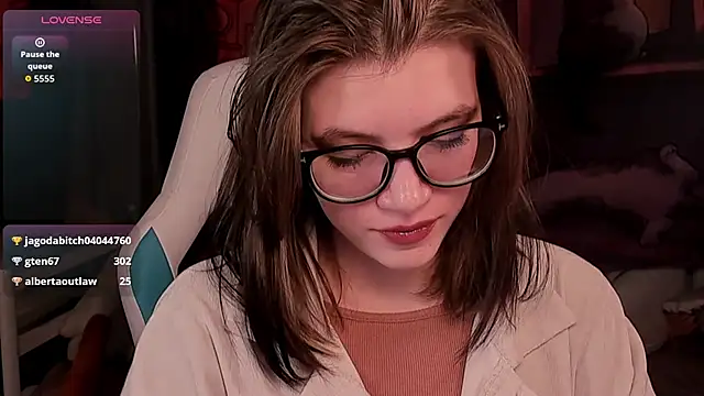 Онлайн чат XXX CathyAdams