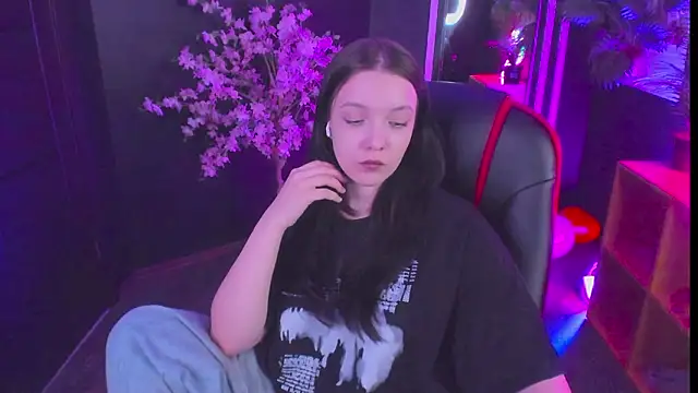 Emily_tender's Live XXX Chat