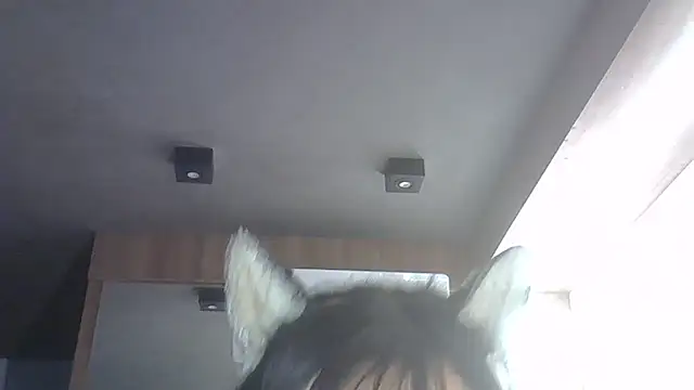 XXX chat uživo modela SkinnyKitten