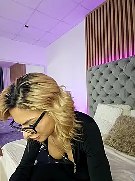 TiffanyMaze 라이브 XXX 채팅