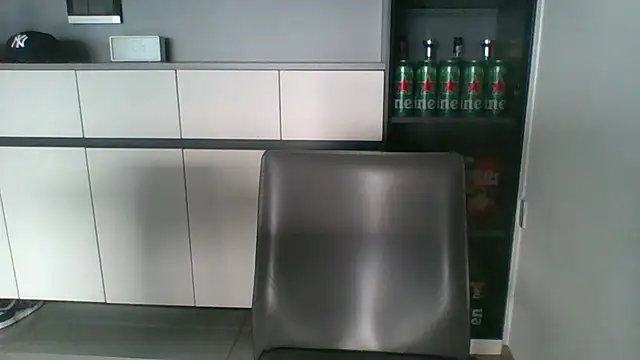 nole_china7's Live XXX Chat