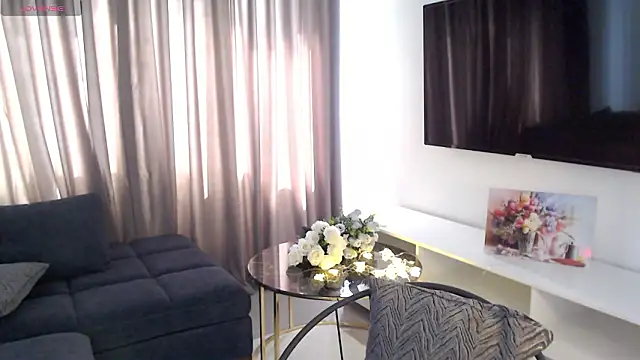 VeliaSai Chat XXX in diretta