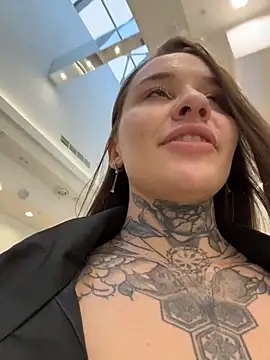 KishaMur's Live XXX Chat