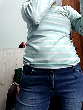 PUNAM456's Live XXX Chat