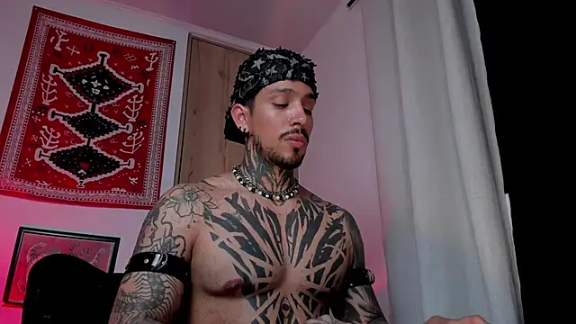 TigerStripes1_ Live XXX-Chat