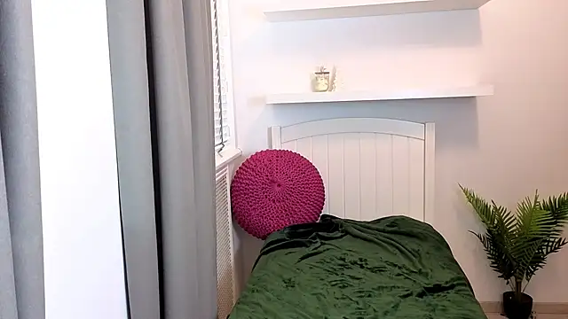 Just_L0VE_me Live XXX Chat