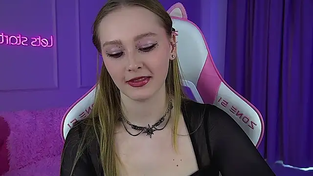 AgataFoxley 现场XXX聊天