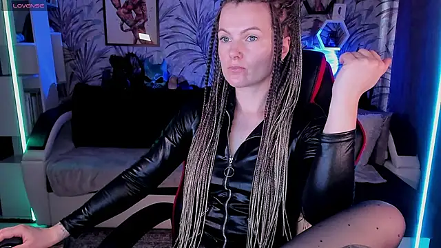 Devi_Evi – Live XXX-chat