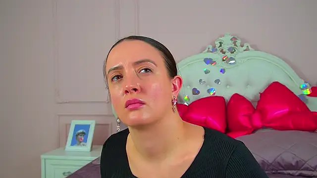 Czat XXX na żywo – ElinaBellucci