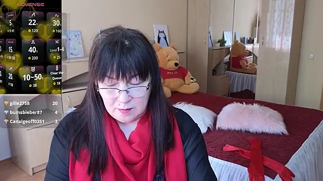 Chat +18 de Tori_Twirl ao vivo