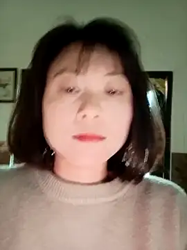 linda_bae00's Webcam Show