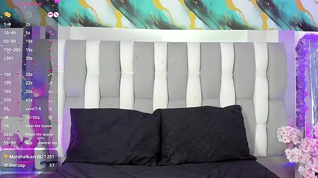 Chat XXX en directo de IsaDiiaz