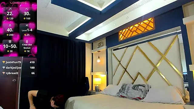 XXX chat uživo modela allison_mc