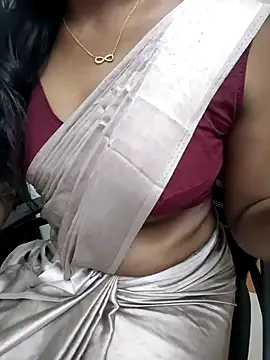 Tamilmallu-duskygirl03 Chat XXX in diretta