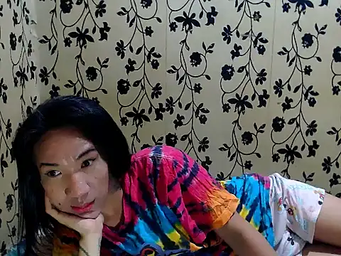 LadyBoyBigCock69 Live XXX-chat