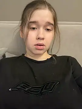 HornyGirlH – Naživo XXX chat