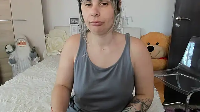 sweetemy4uのライブXXXチャット