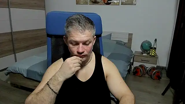 Chat +18 de RobbyShawz ao vivo